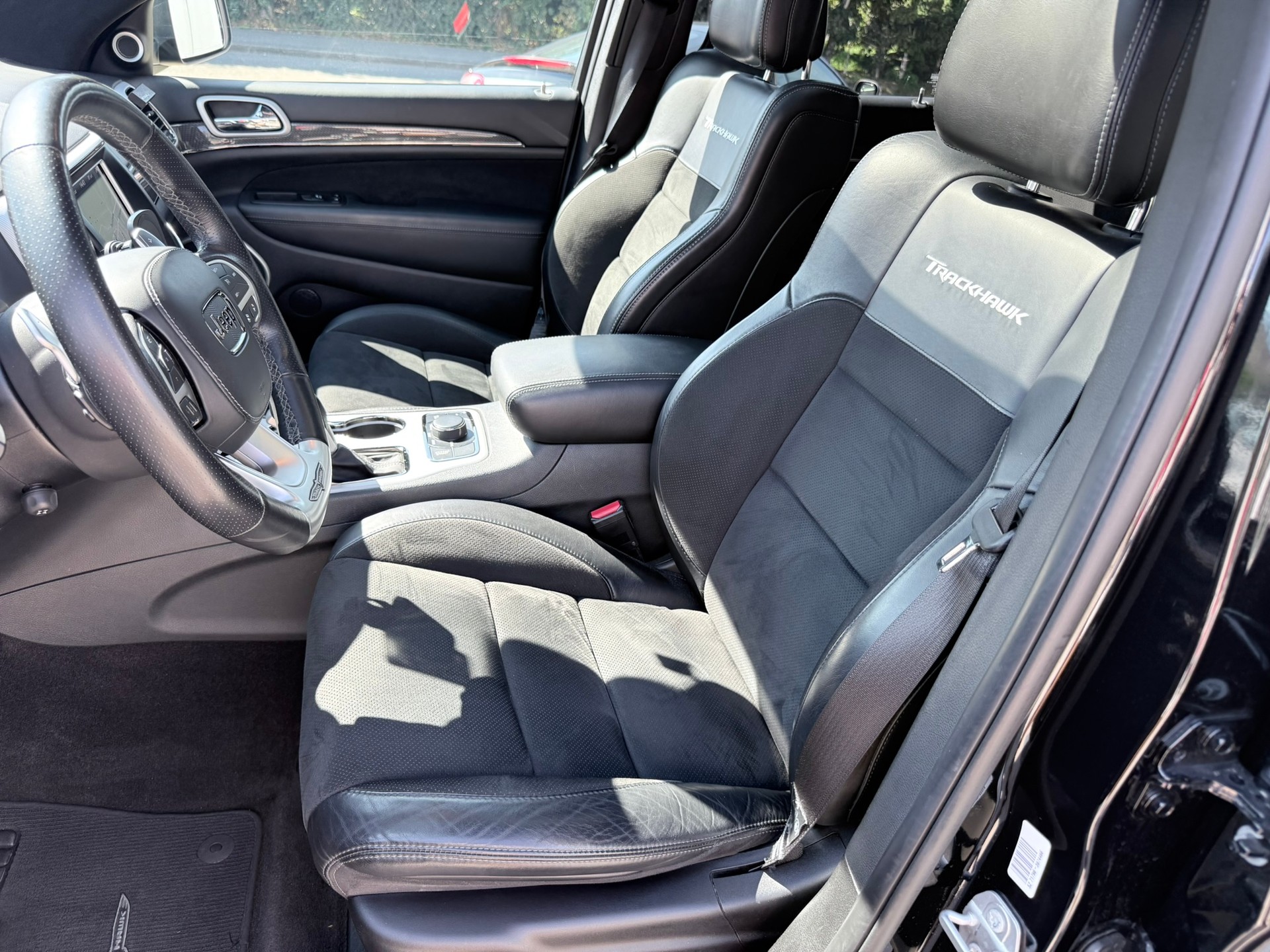 JEEP Grand Cherokee 6.2 V8 HEMI Trackhawk Automatic-image-16