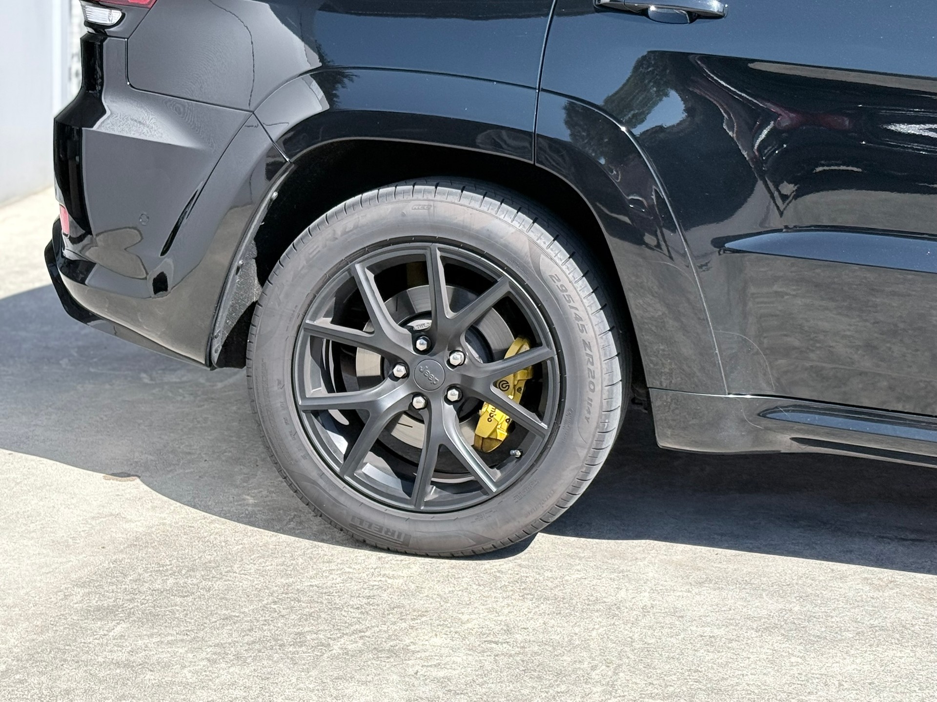 JEEP Grand Cherokee 6.2 V8 HEMI Trackhawk Automatic-image-5