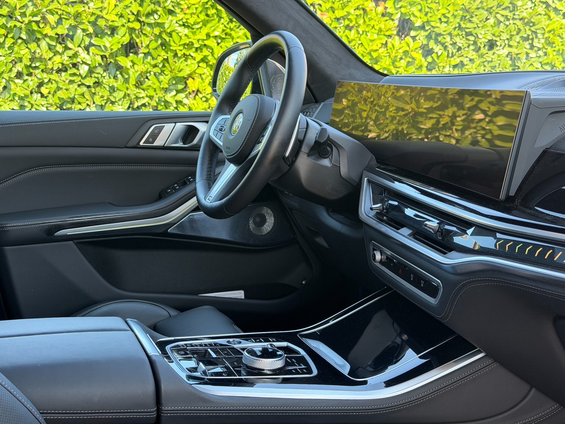 BMW 50e xDrive SAG-image-12