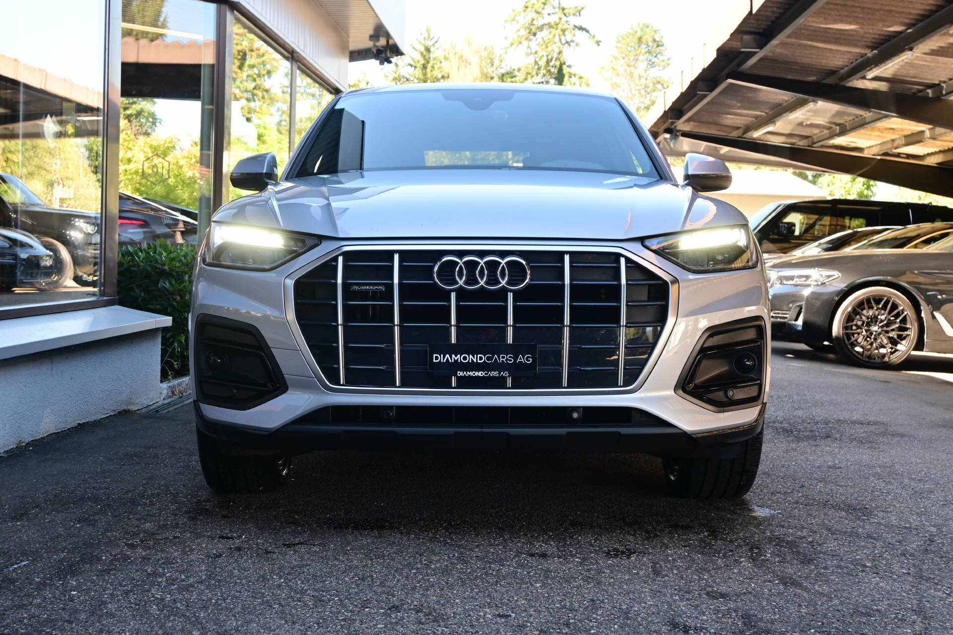 AUDI Q5 40 TDI S-Line quattro S-Tronic-image-1