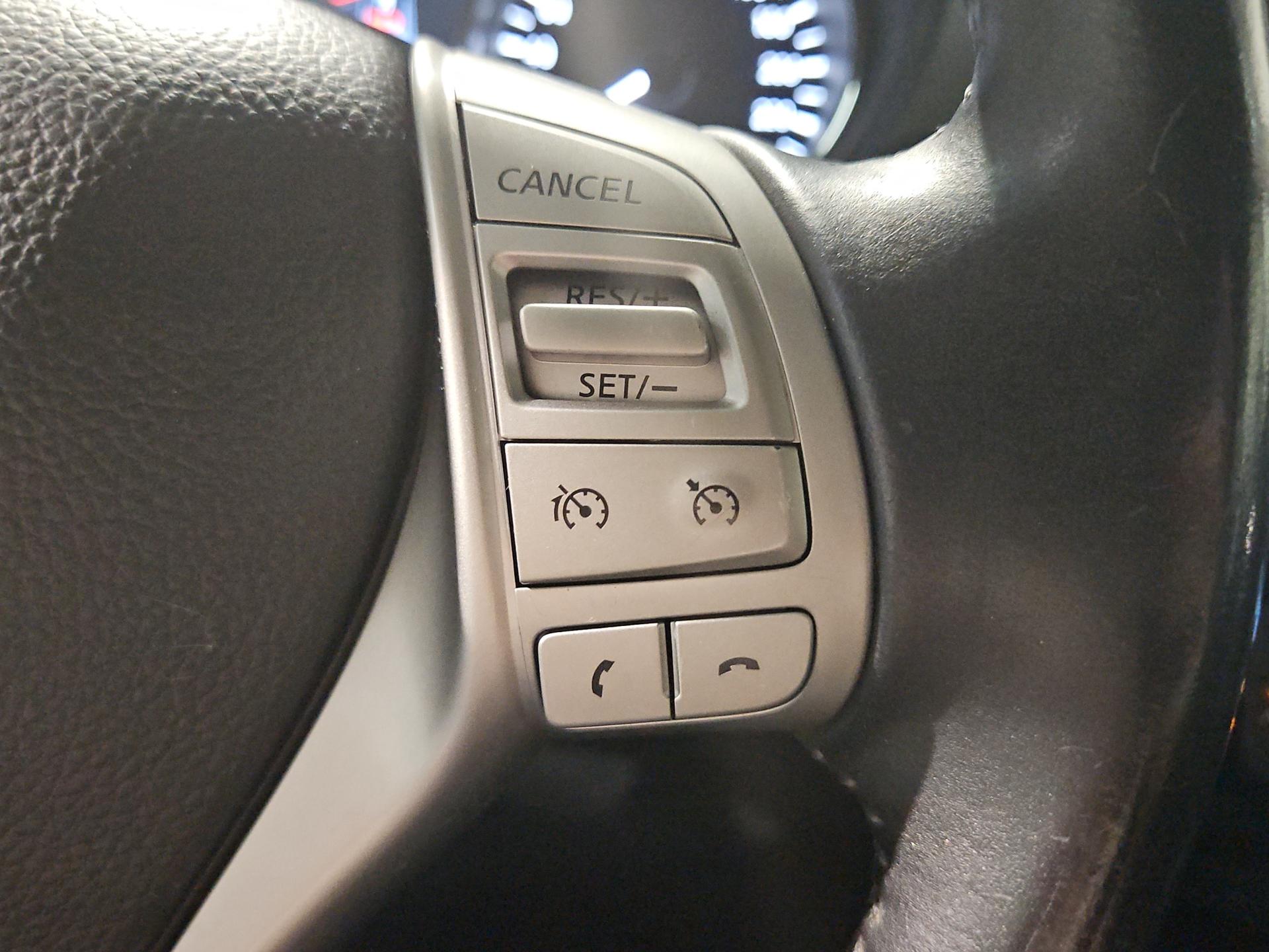 NISSAN Qashqai 1.6 dCi N-Connecta Xtronic CVT-image-20