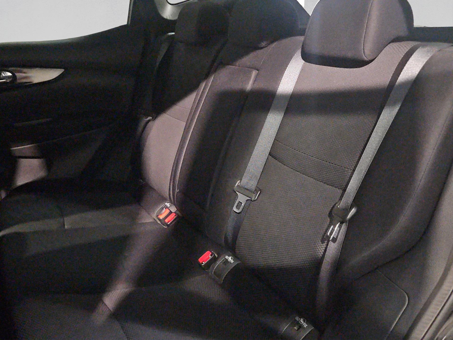 NISSAN Qashqai 1.6 dCi N-Connecta Xtronic CVT-image-14