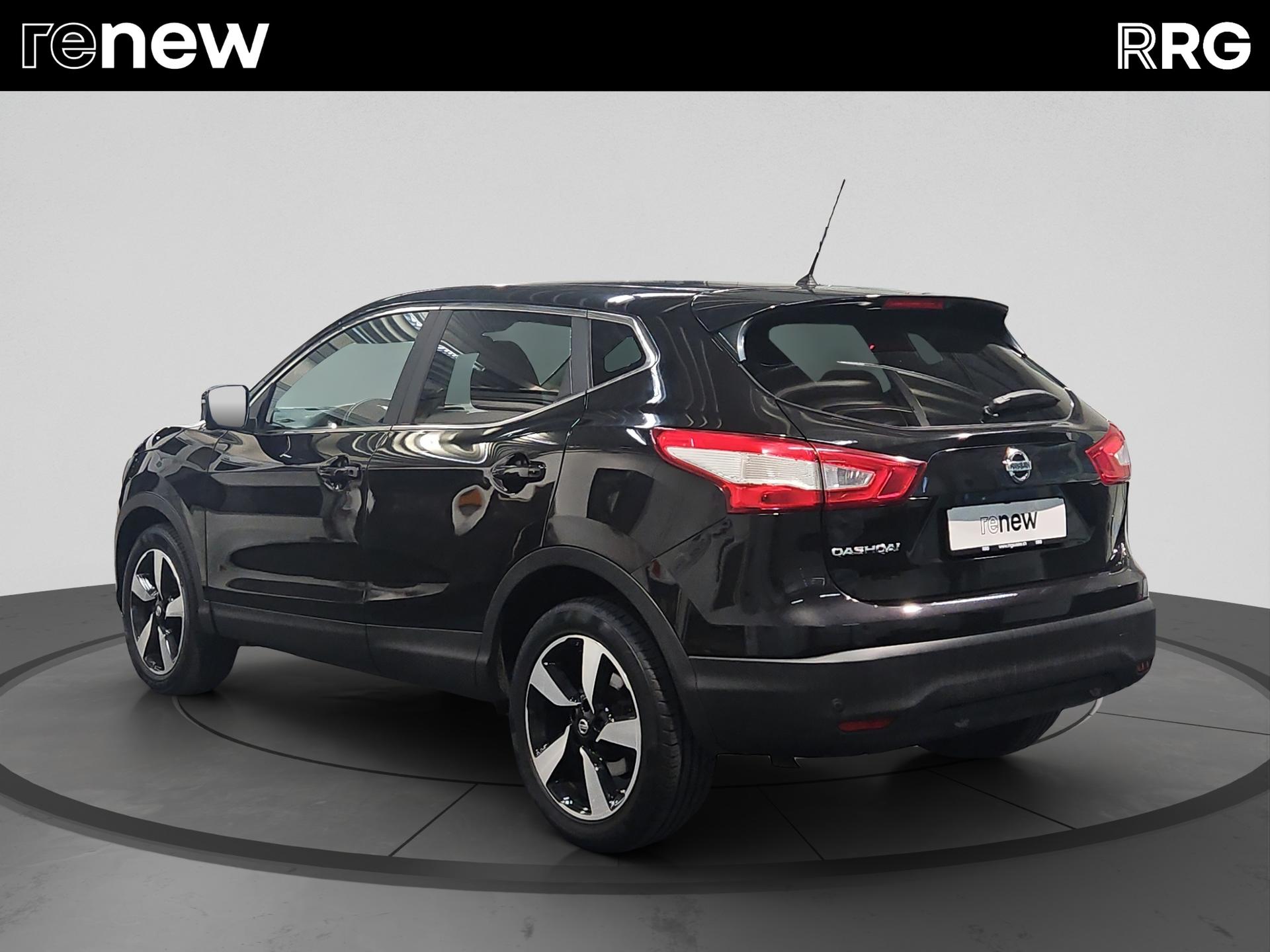 NISSAN Qashqai 1.6 dCi N-Connecta Xtronic CVT-image-4