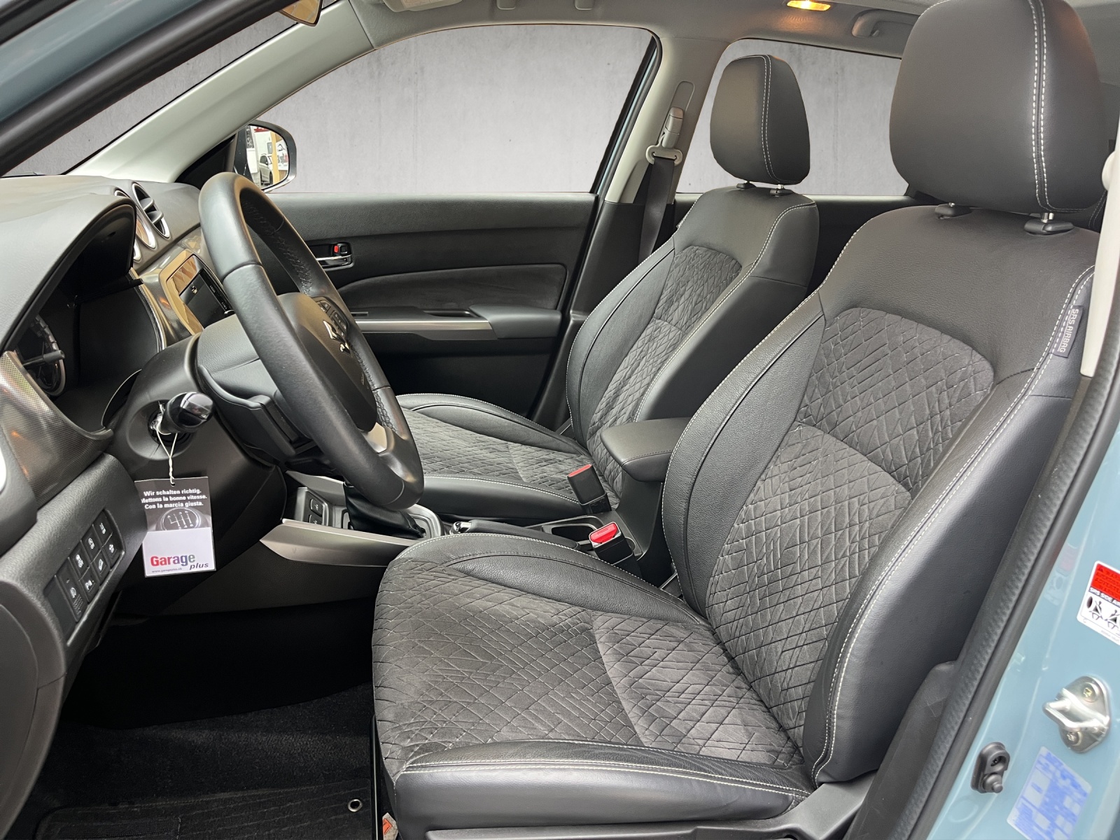 SUZUKI Vitara 1.4 Boosterjet Compact Top Automatic-image-6