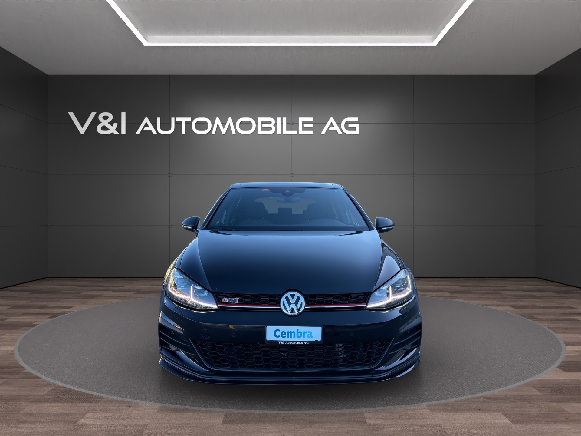 VW Golf 2.0 TSI GTI TCR DSG-image-1