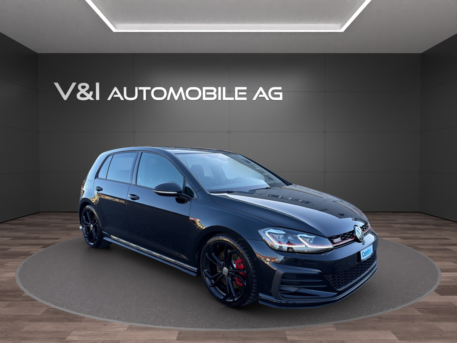 VW Golf 2.0 TSI GTI TCR DSG-image-2