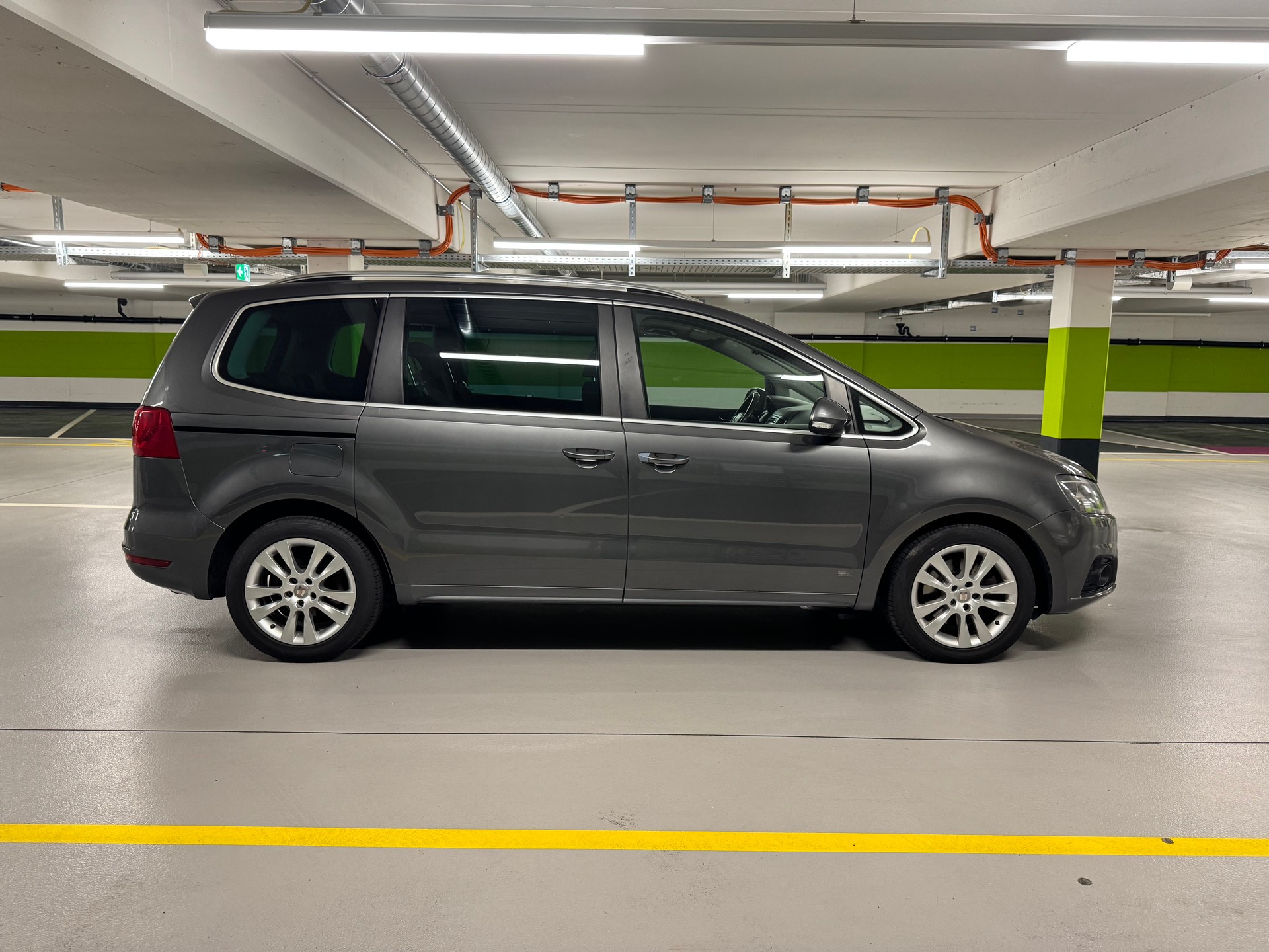 SEAT Alhambra 1.4 TSI Reference Eco-image-3