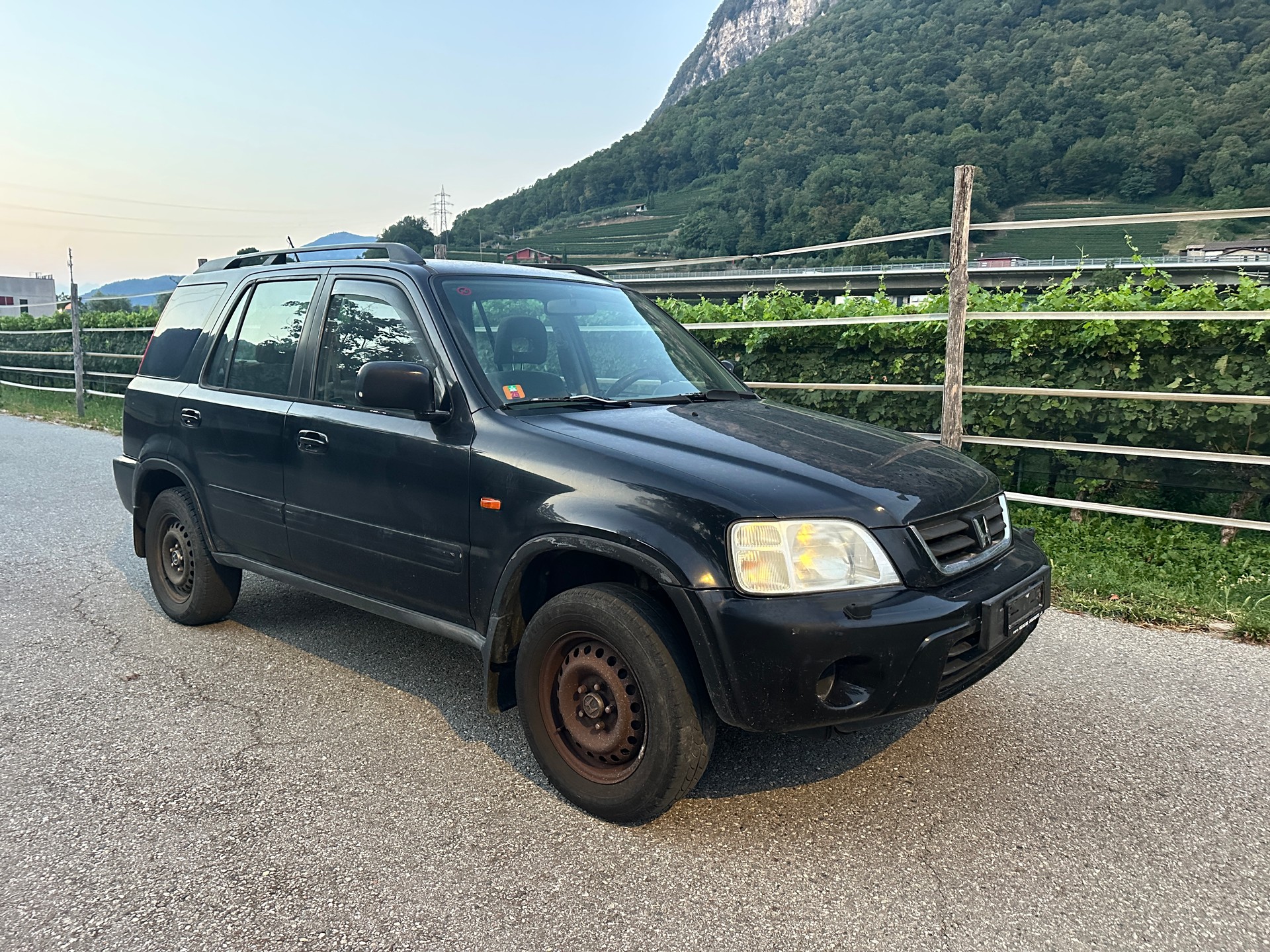 HONDA CR-V 2.0i 4WD LS-image-2