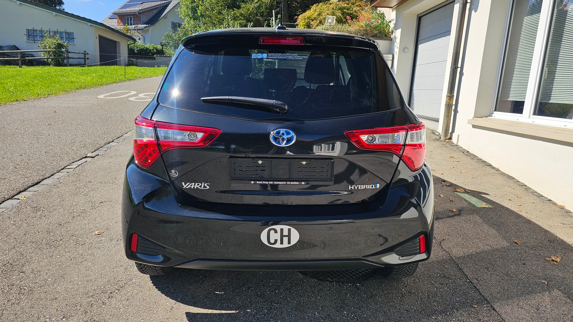TOYOTA Yaris 1.5 VVT-i Hybrid Trend e-CVT-image-5