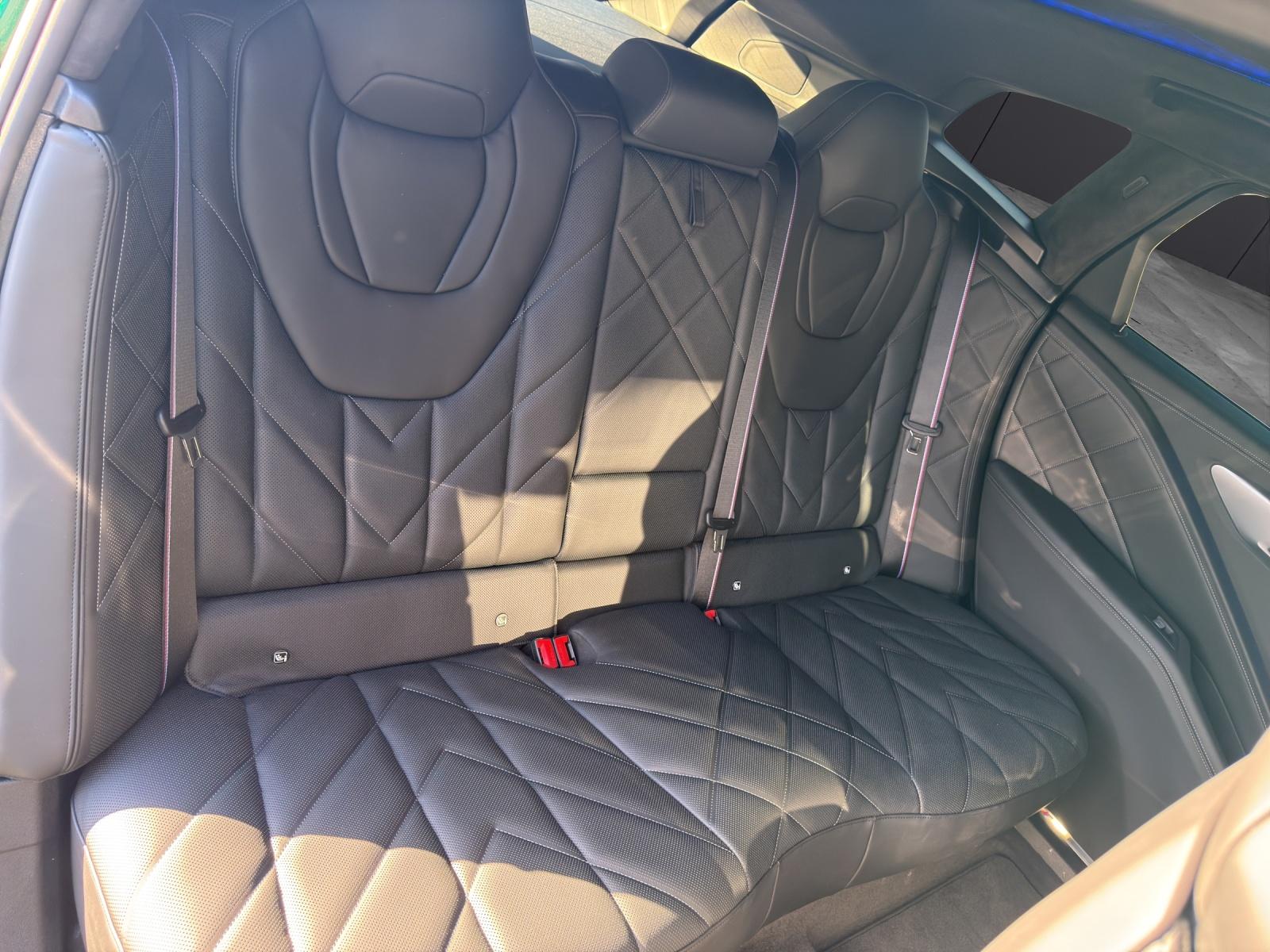BMW XM G09 50e Plug-in Hybrid-image-17