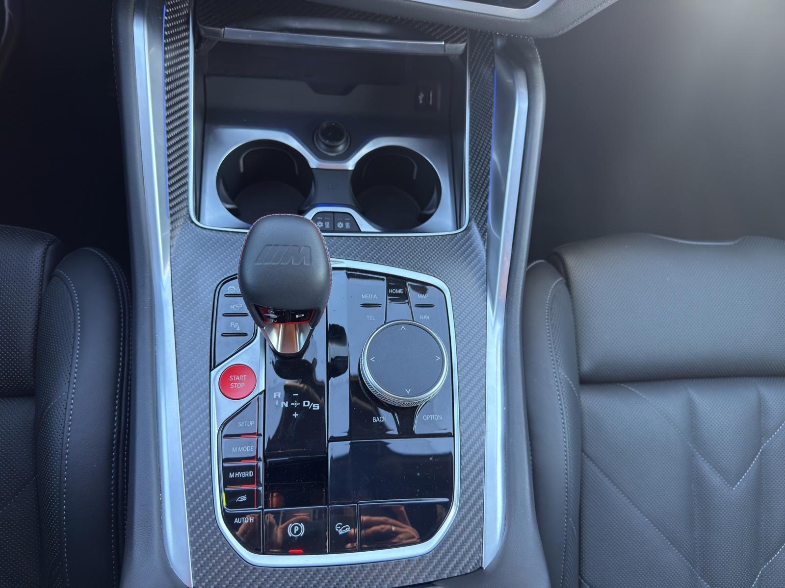 BMW XM G09 50e Plug-in Hybrid-image-14