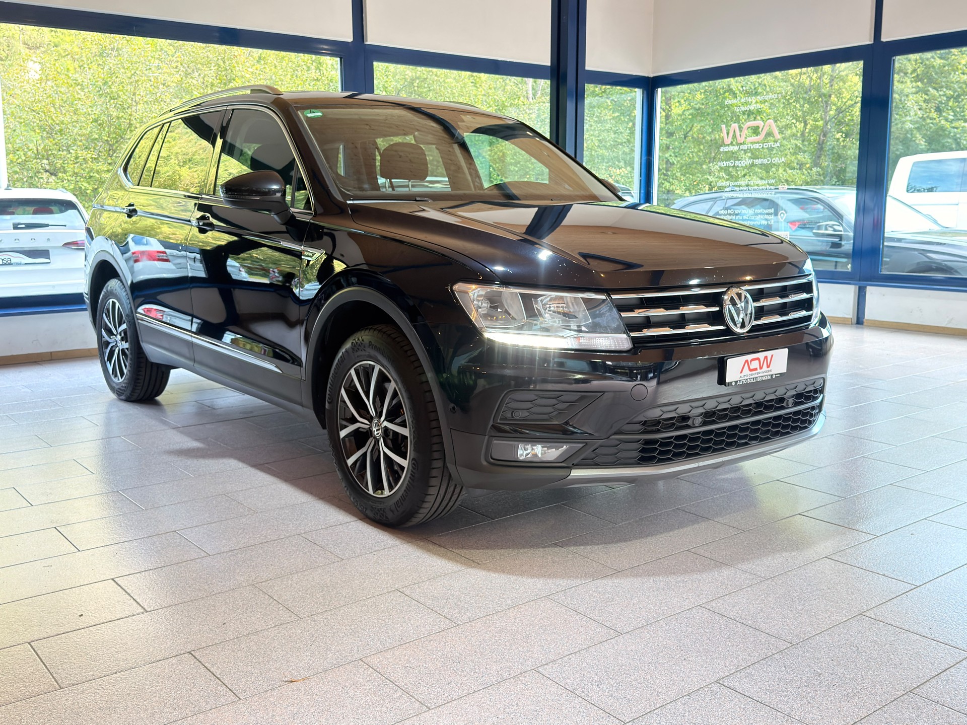 VW Tiguan Allspace 2.0 TDI SCR Highline 4Motion DSG-image-2