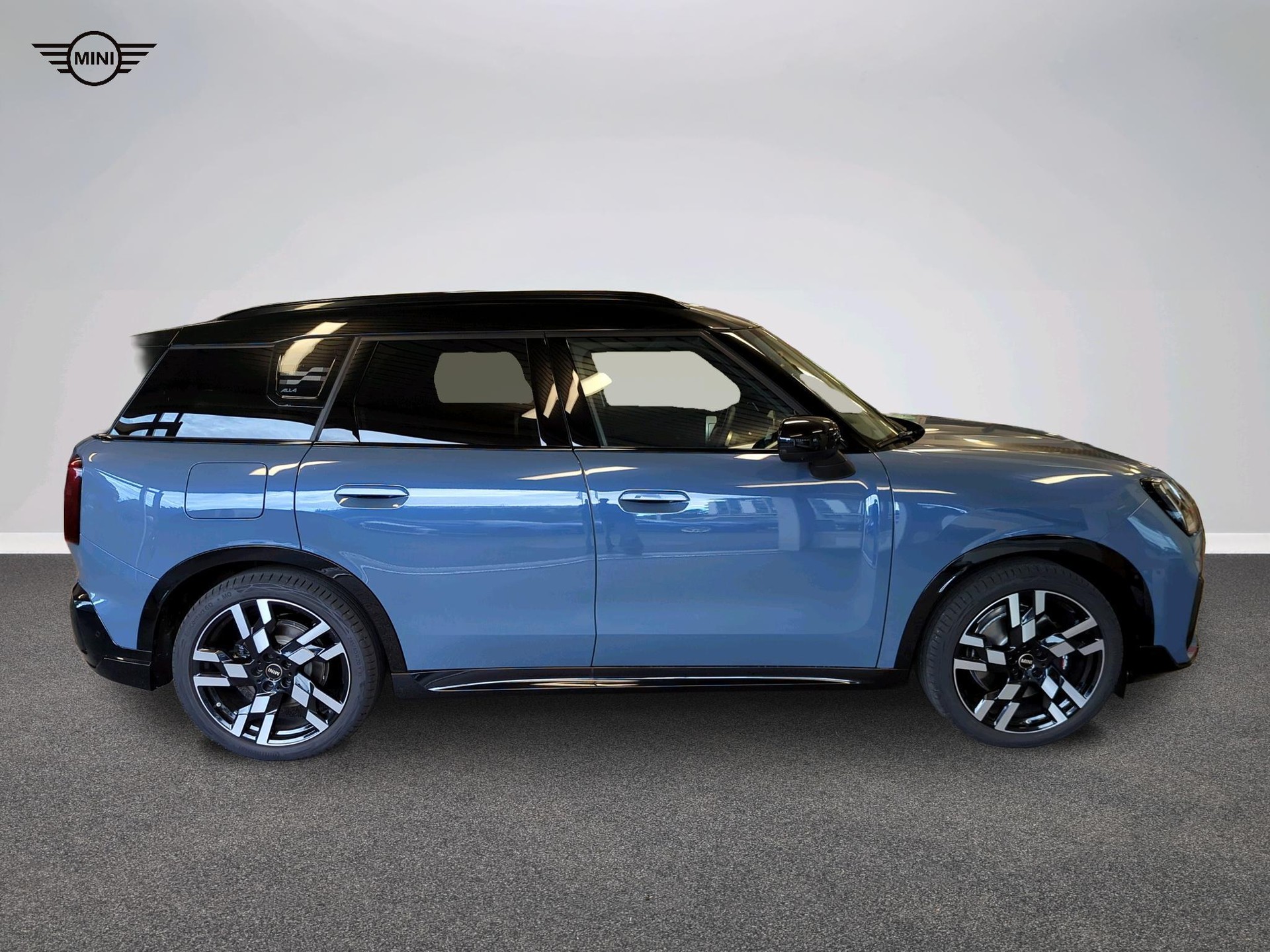 MINI Countryman SE ALL4-image-1