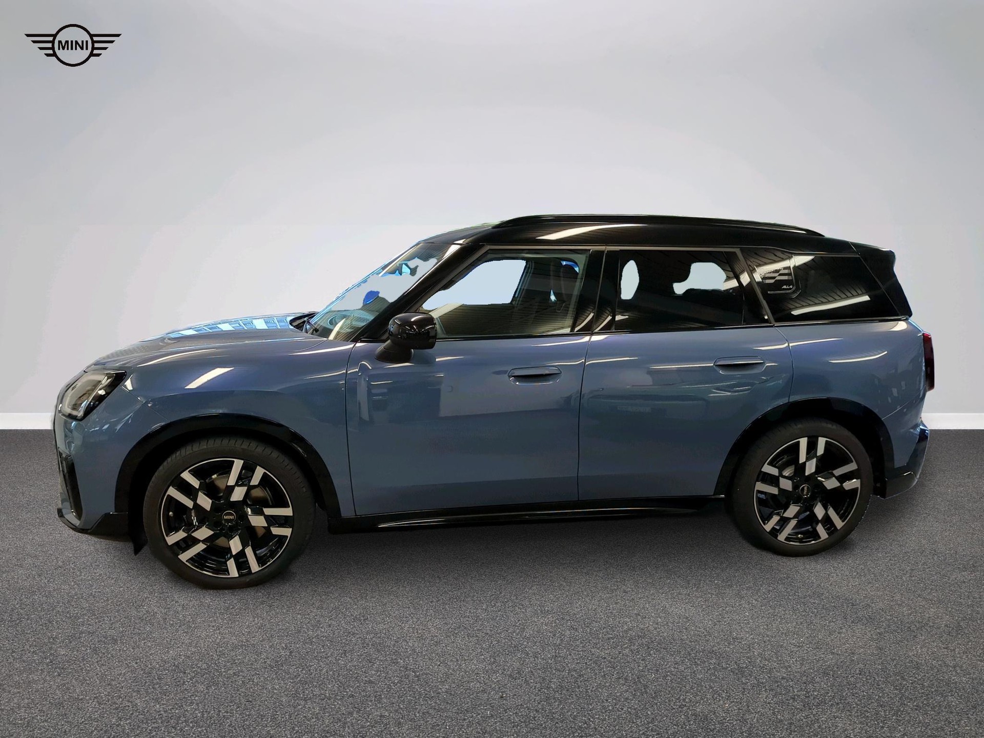 MINI Countryman SE ALL4-image-2