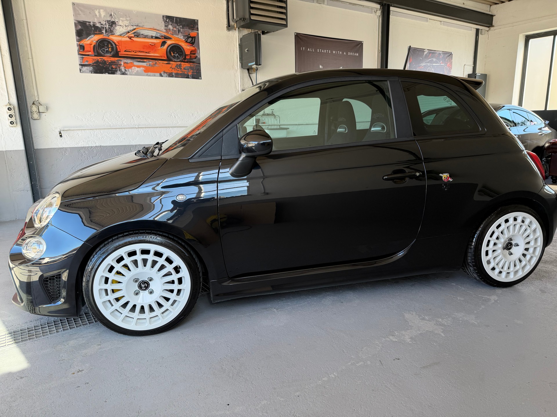 FIAT 595 1.4 16V Turbo Abarth-image-2