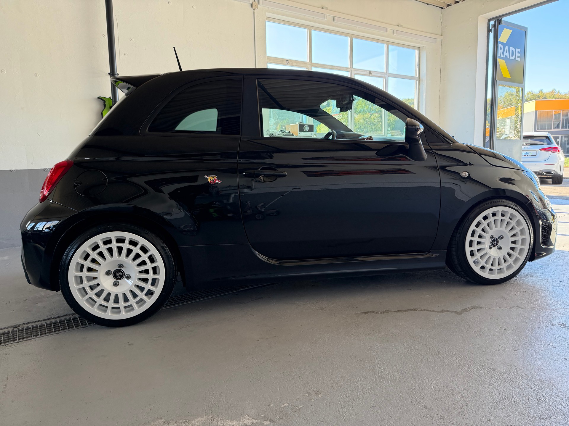 FIAT 595 1.4 16V Turbo Abarth-image-7