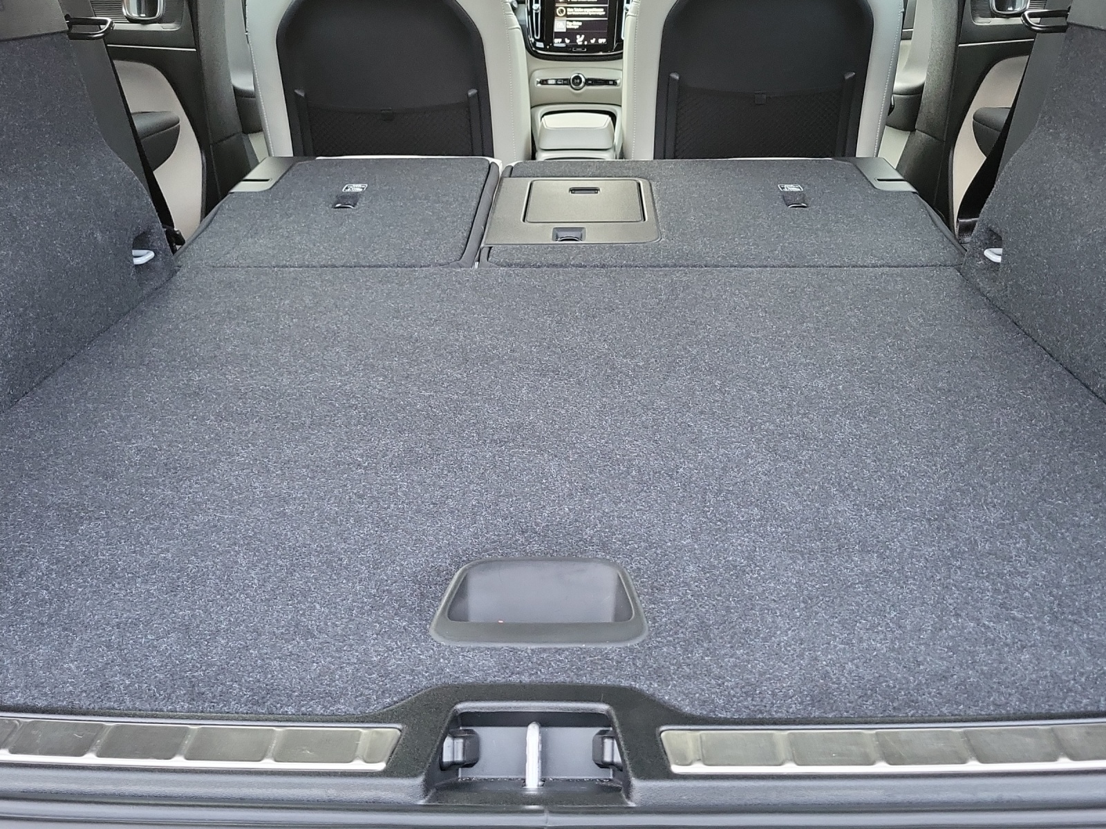 VOLVO XC40 1.5 T5 PiH Inscription-image-16