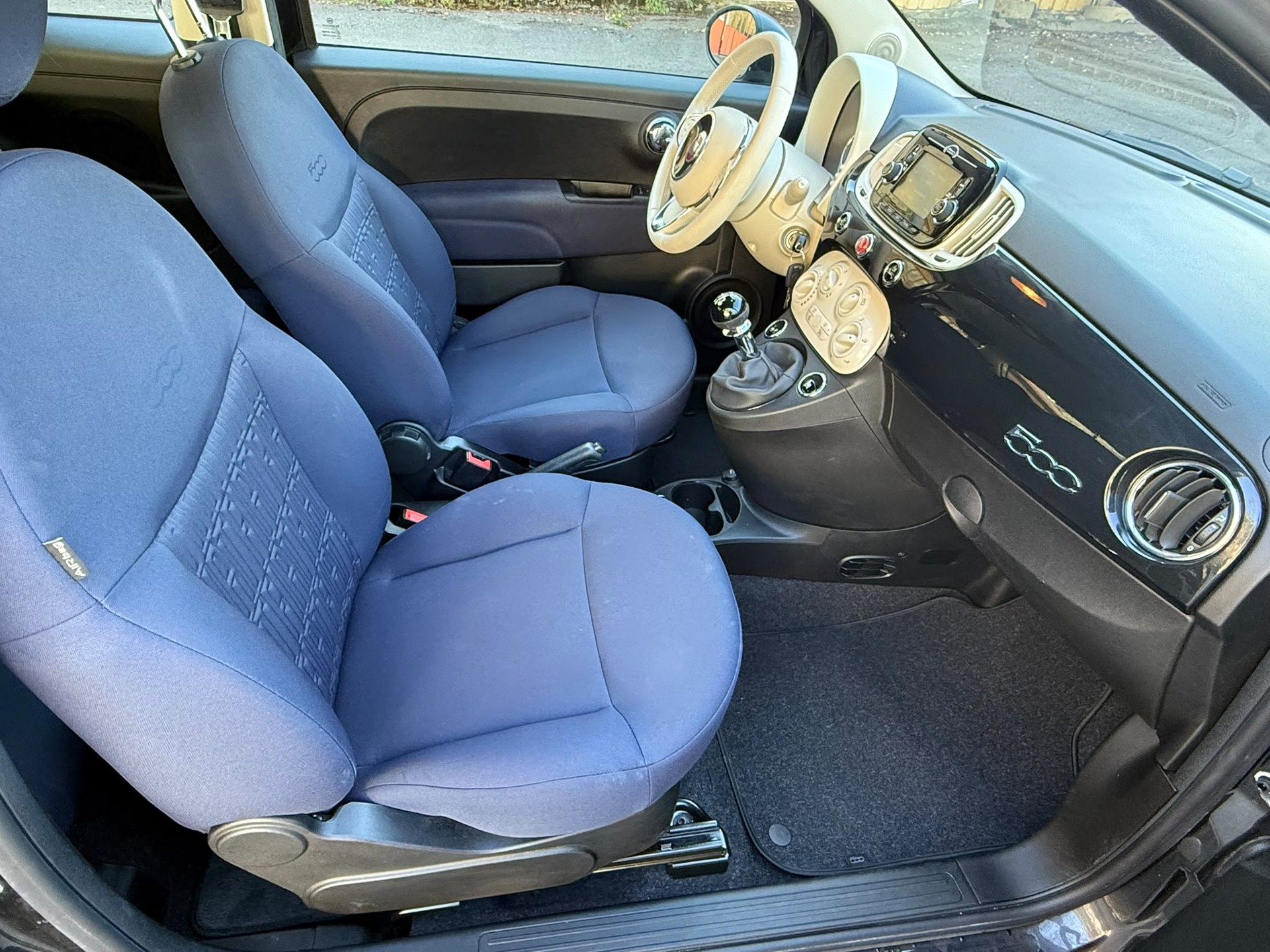 FIAT 500 1.0 N3 MildHybrid Rockstar-image-9