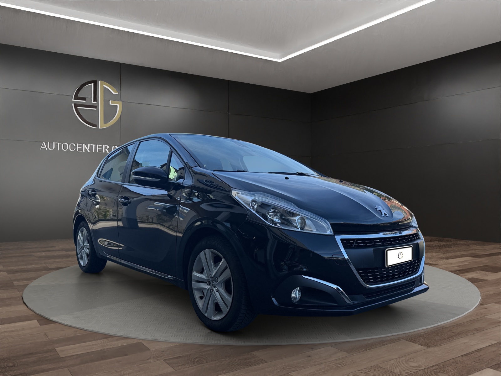 PEUGEOT 208 1.2 PureTech Signature-image-5