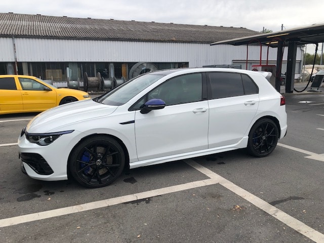VW 2.0 TSI R 20 Years DSG 4motion-image-0