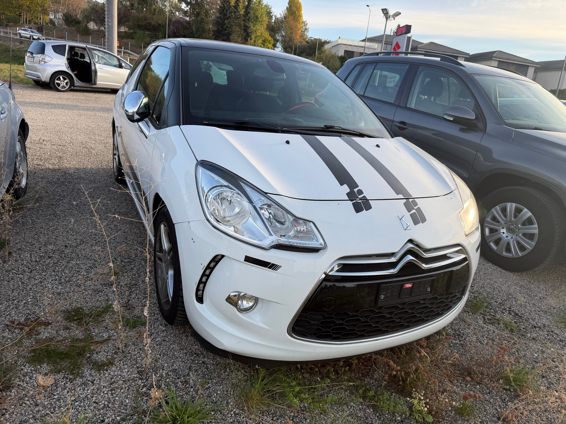 DS AUTOMOBILES DS3 1.6 THP Sport Chic-image-2