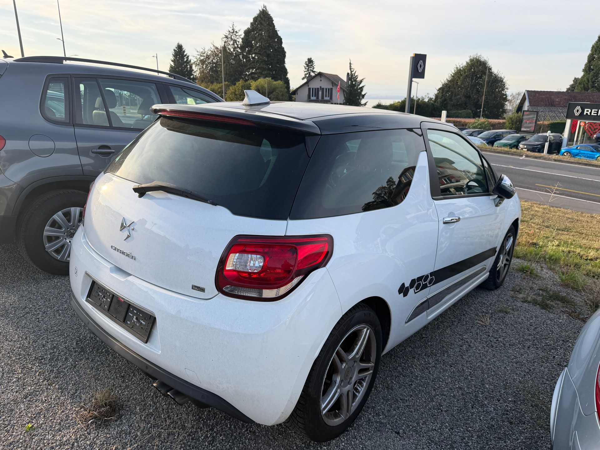 DS AUTOMOBILES DS3 1.6 THP Sport Chic-image-3