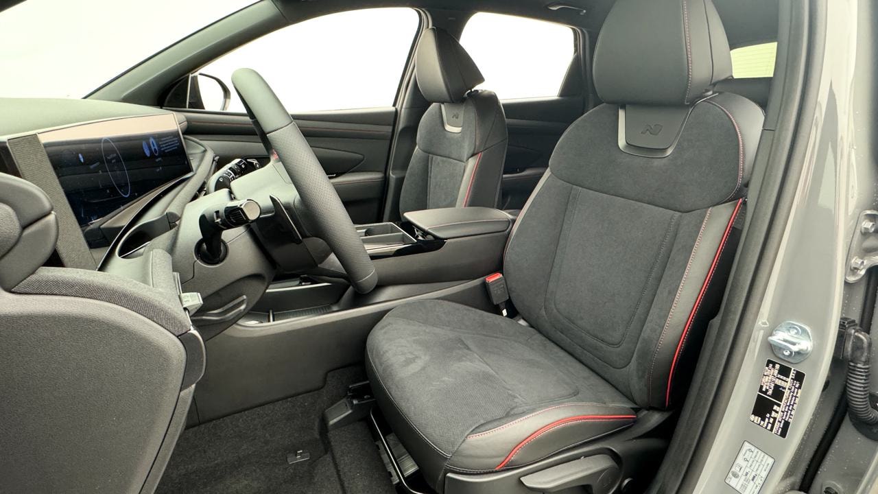 HYUNDAI Tucson 1.6 TGDI HEV N-Line 4WD-image-4
