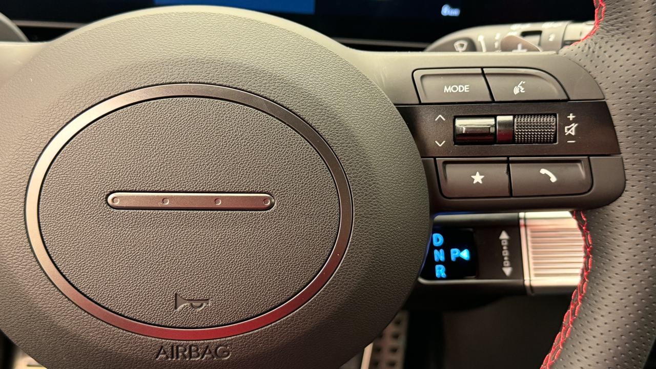HYUNDAI Tucson 1.6 TGDI HEV N-Line 4WD-image-9