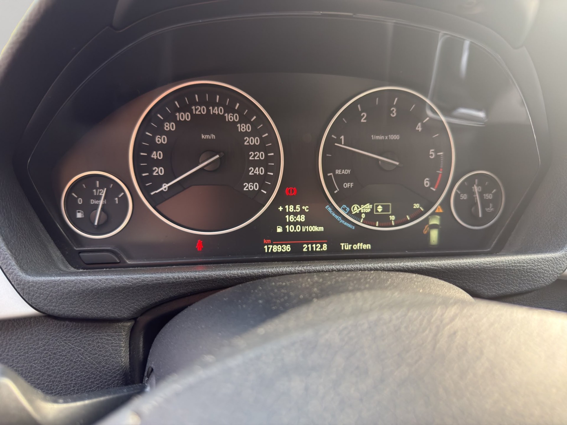 BMW 325d Touring-image-14