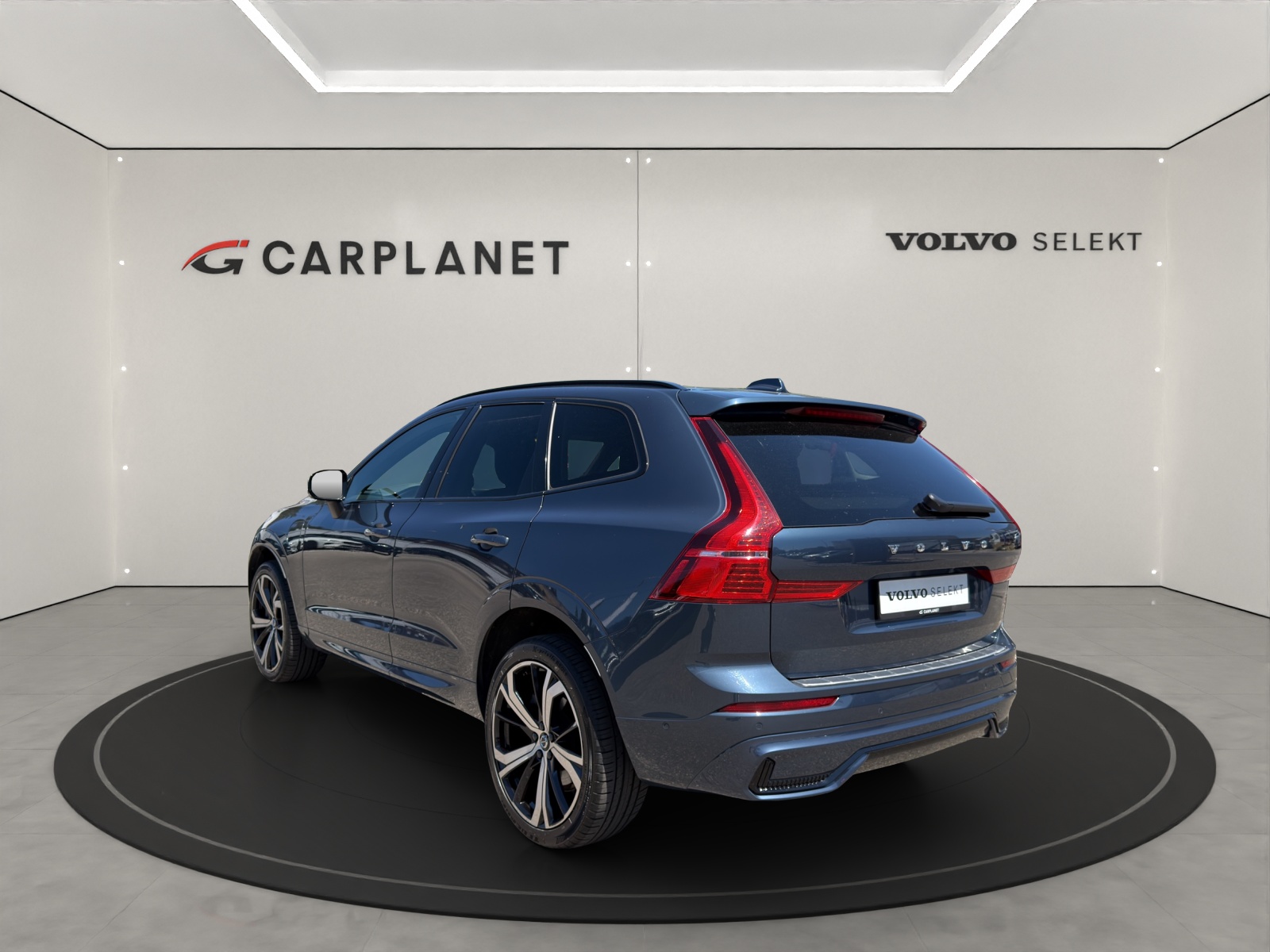 VOLVO XC60 2.0 T8 TE R-Design eAWD-image-3
