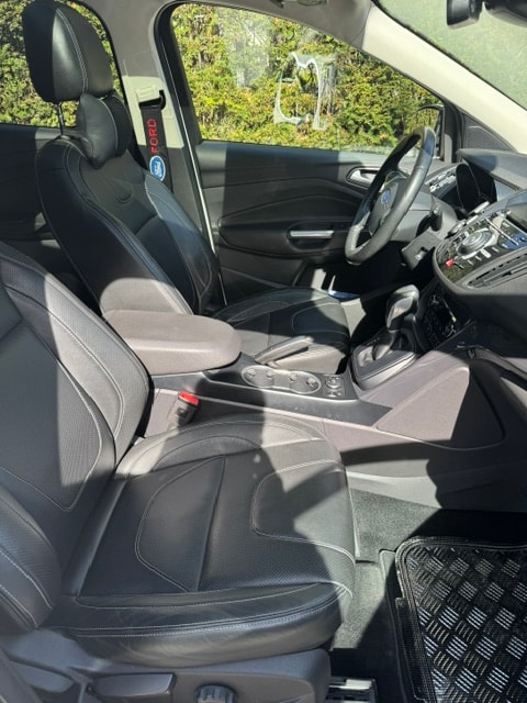 FORD 2.0 TDCi 180 Titanium S FPS-image-8