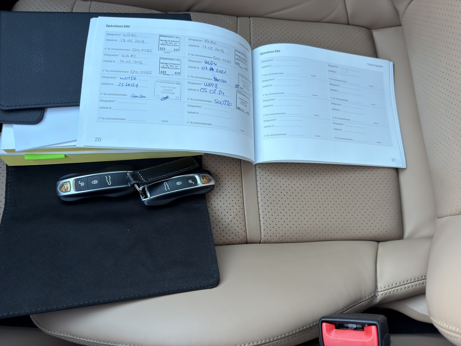 PORSCHE Cayenne S Panorama Dach MFK/Garantie-image-22