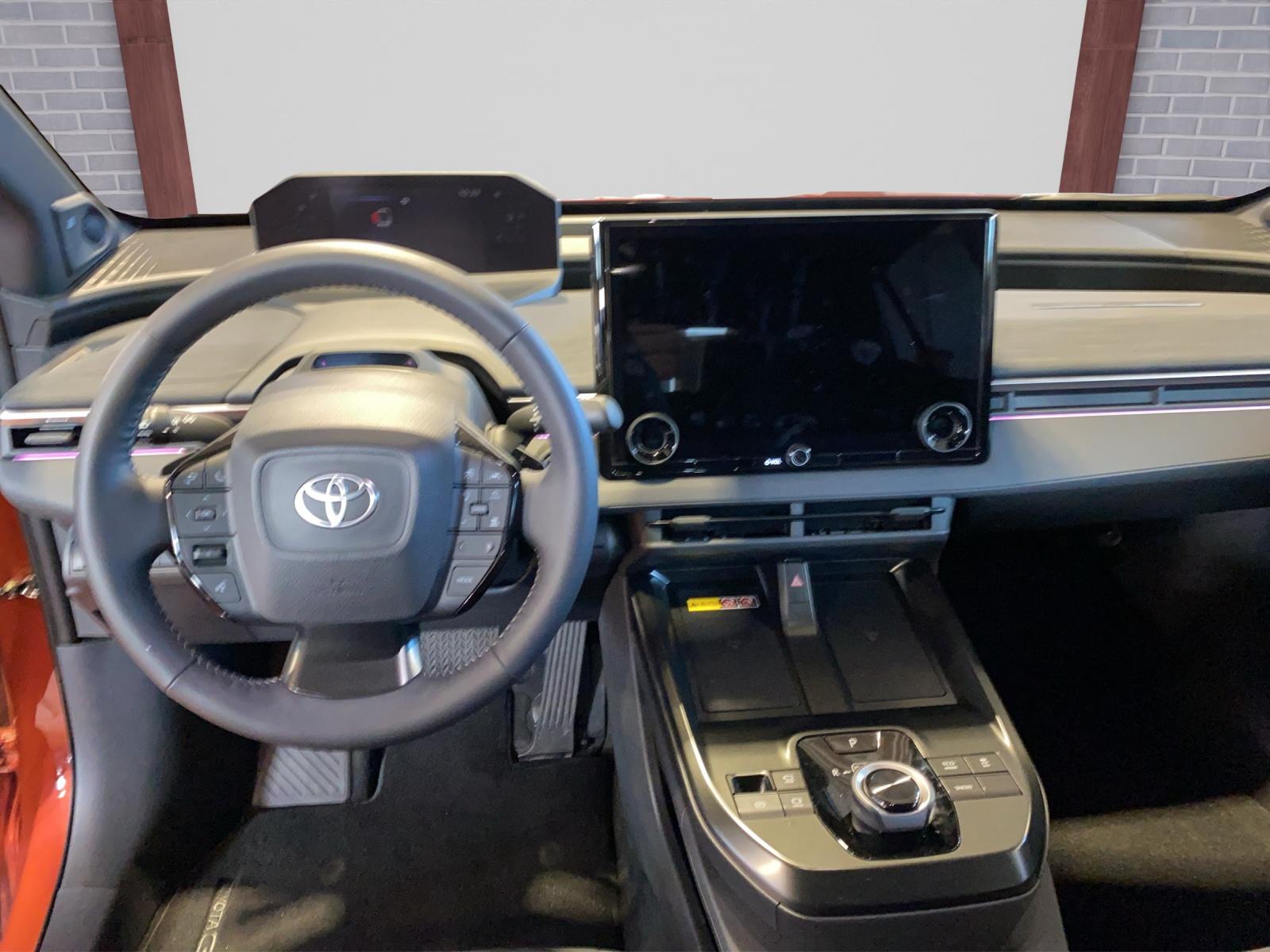 TOYOTA C-HR+ Premium AWD-image-6