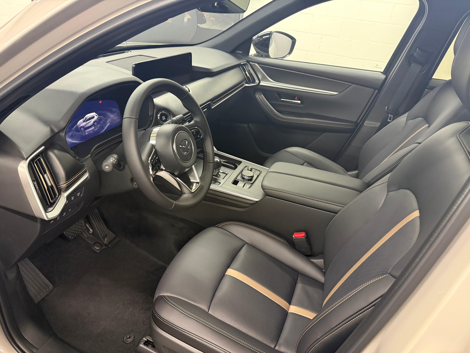 MAZDA CX-60 2.5 PHEV Homura-image-6