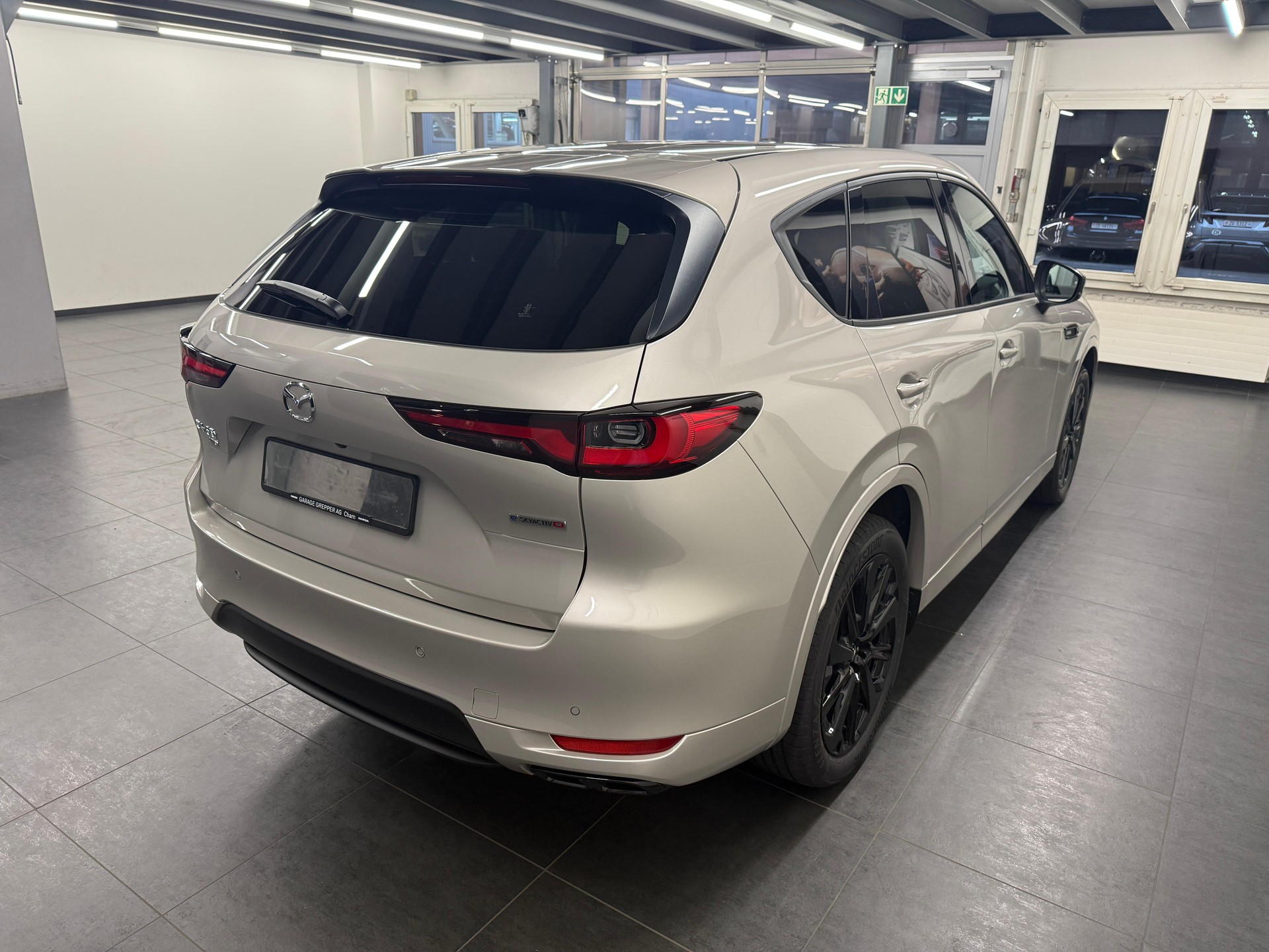 MAZDA CX-60 2.5 PHEV Homura-image-4