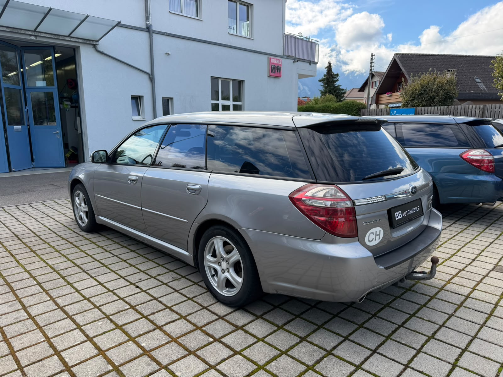 SUBARU Legacy 2.0D AWD Limited-showroom-element-2