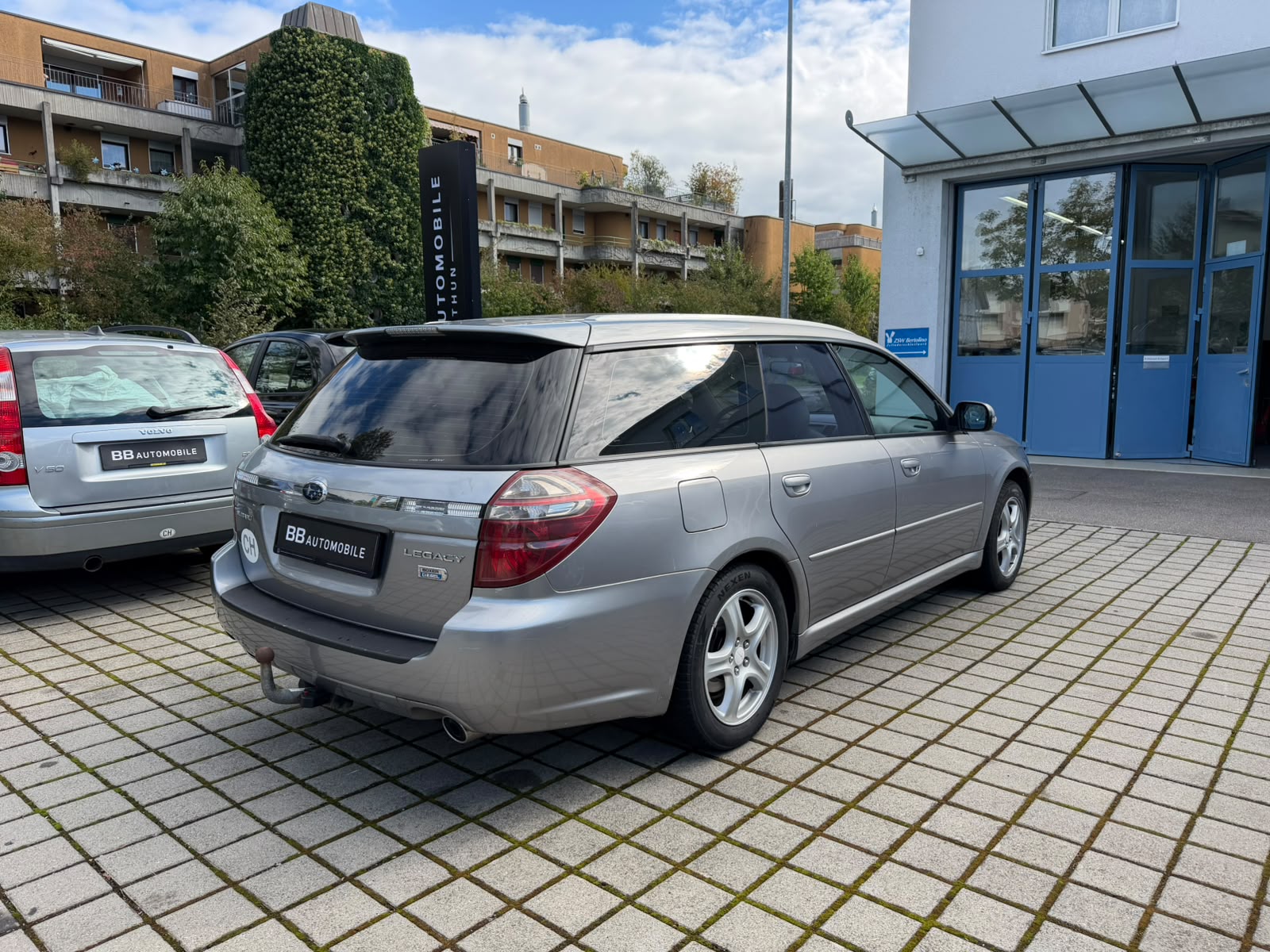 SUBARU Legacy 2.0D AWD Limited-showroom-element-3