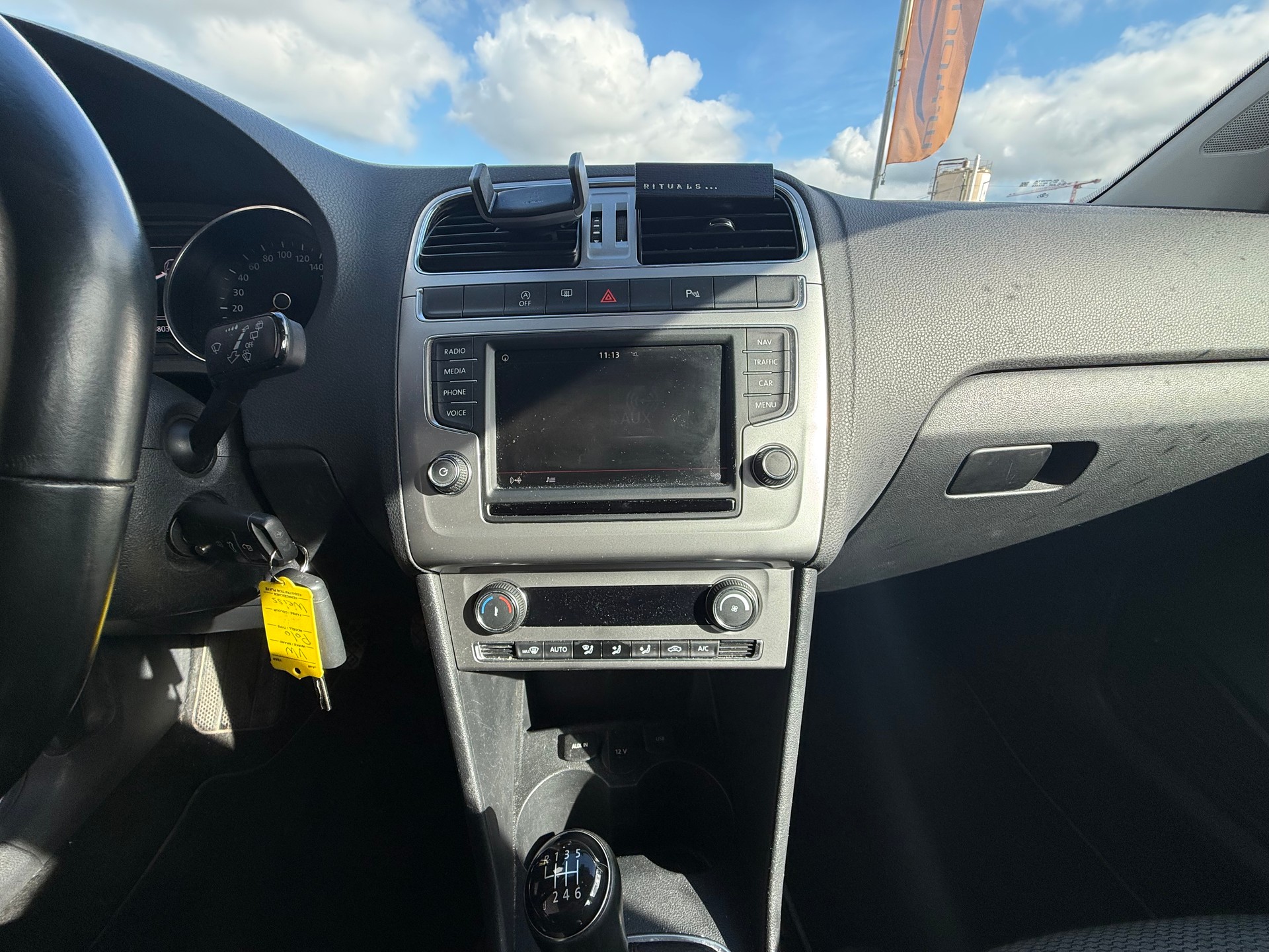 VW Polo 1.2 TSI BMT Highline-image-6