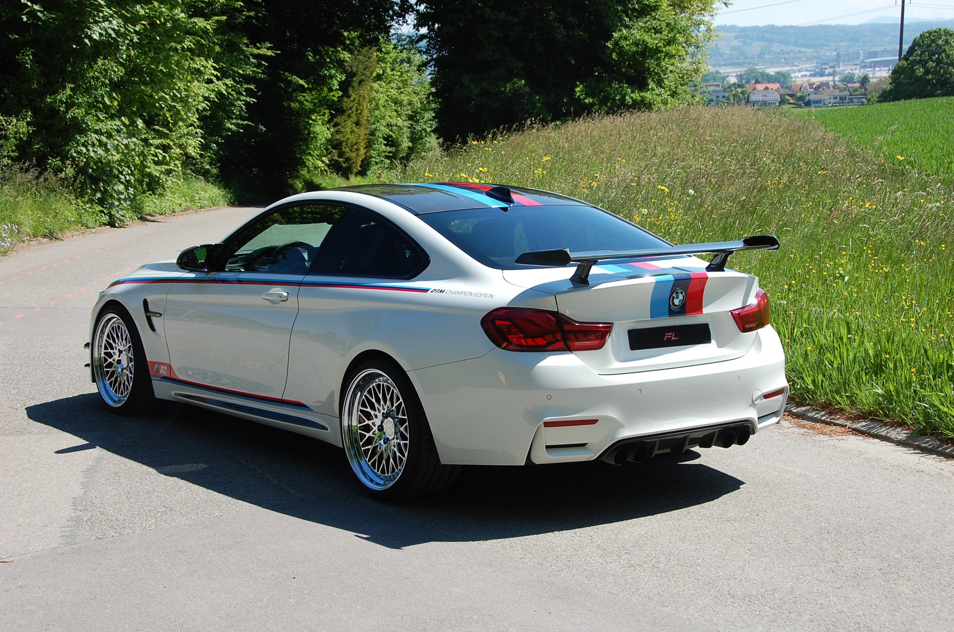 BMW M4 GTS-image-4