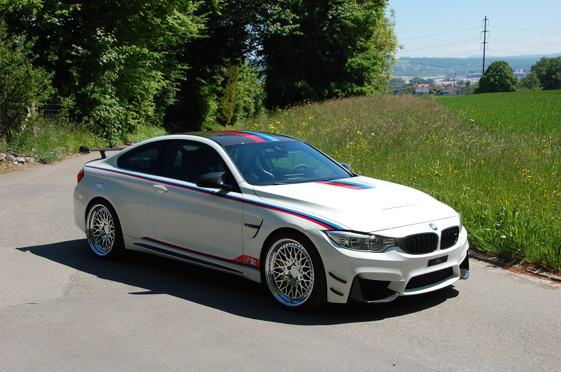 BMW M4 GTS-image-7