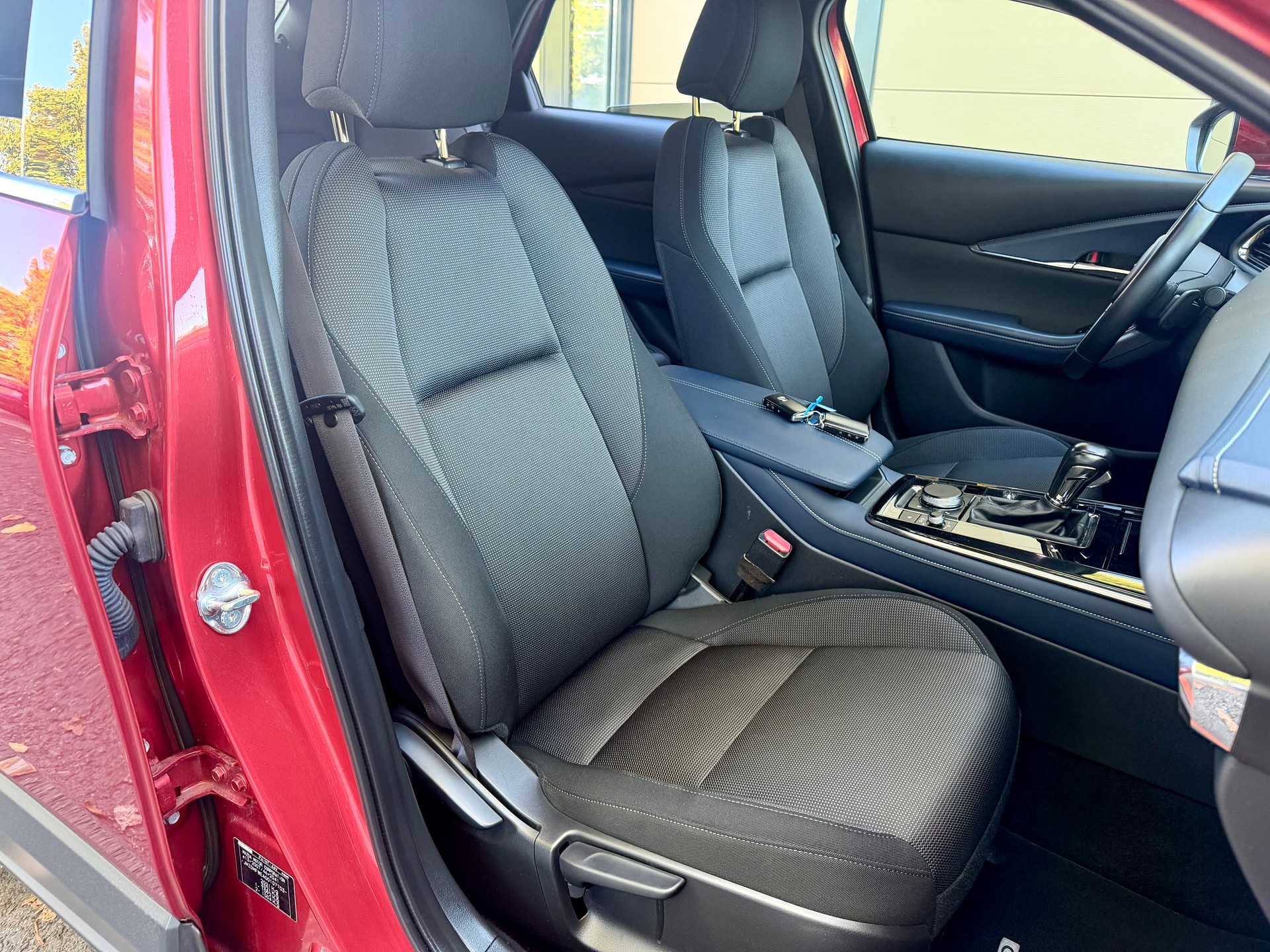 MAZDA CX-30 SKYACTIV-X M Hybrid Revolution AWD Automat - Sonderlackierung (Soul Red Crystal) --image-9