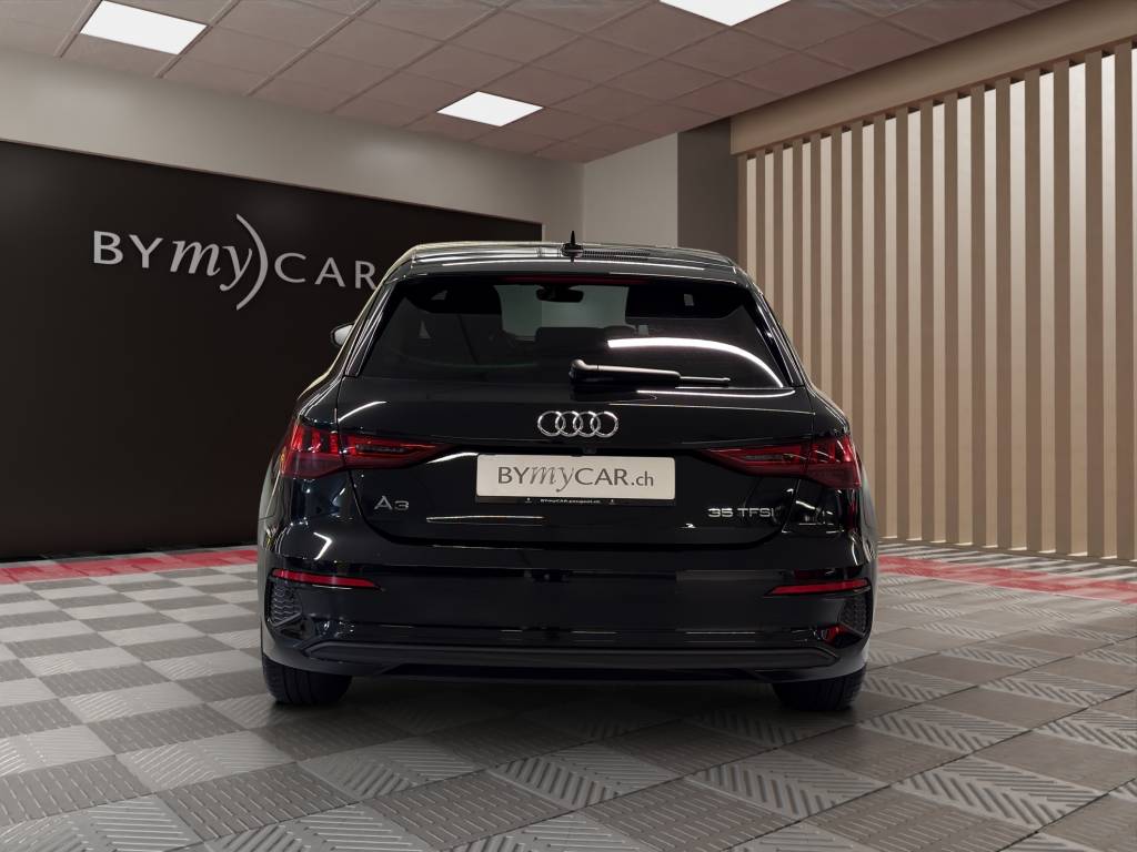 AUDI A3 Sportback 35 TFSI Attraction S-tronic-image-13