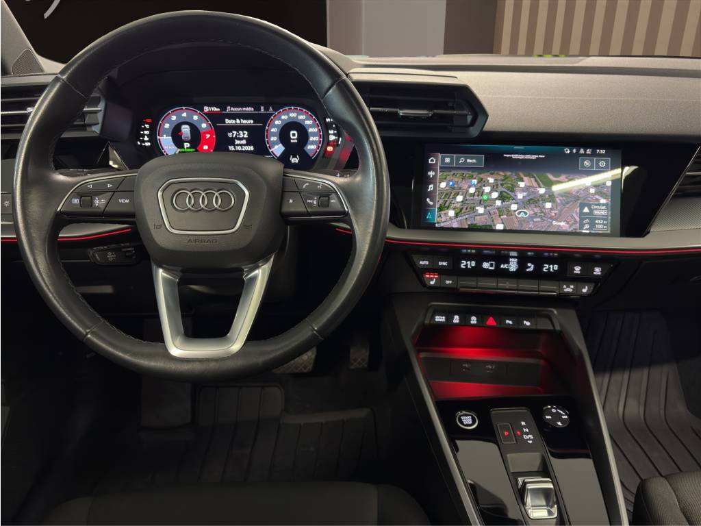 AUDI A3 Sportback 35 TFSI Attraction S-tronic-image-4