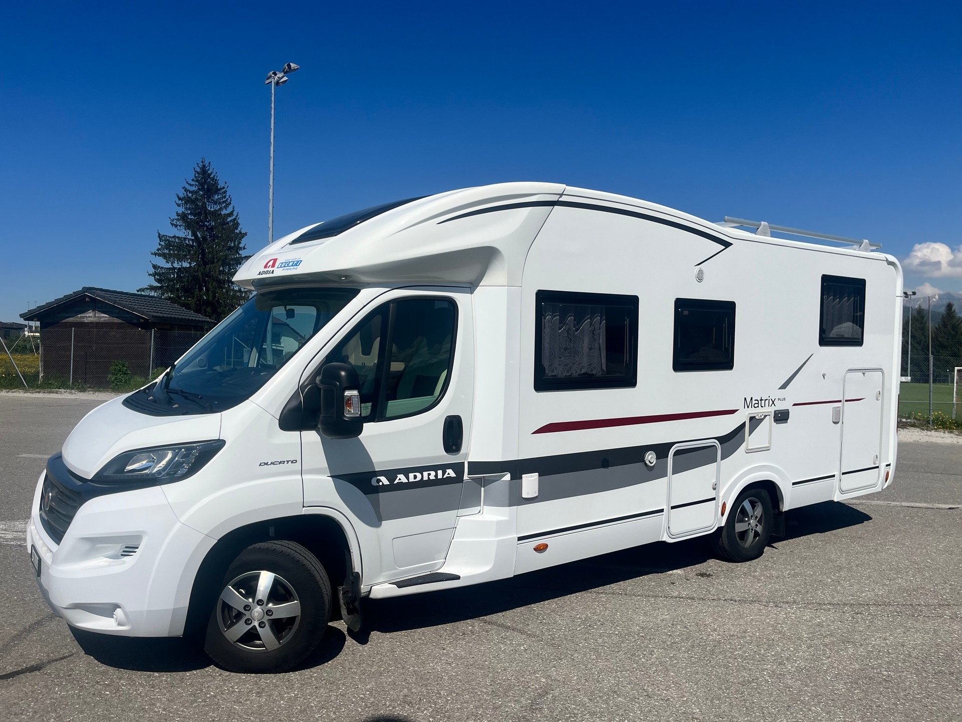 ADRIA Plus M670-image-1