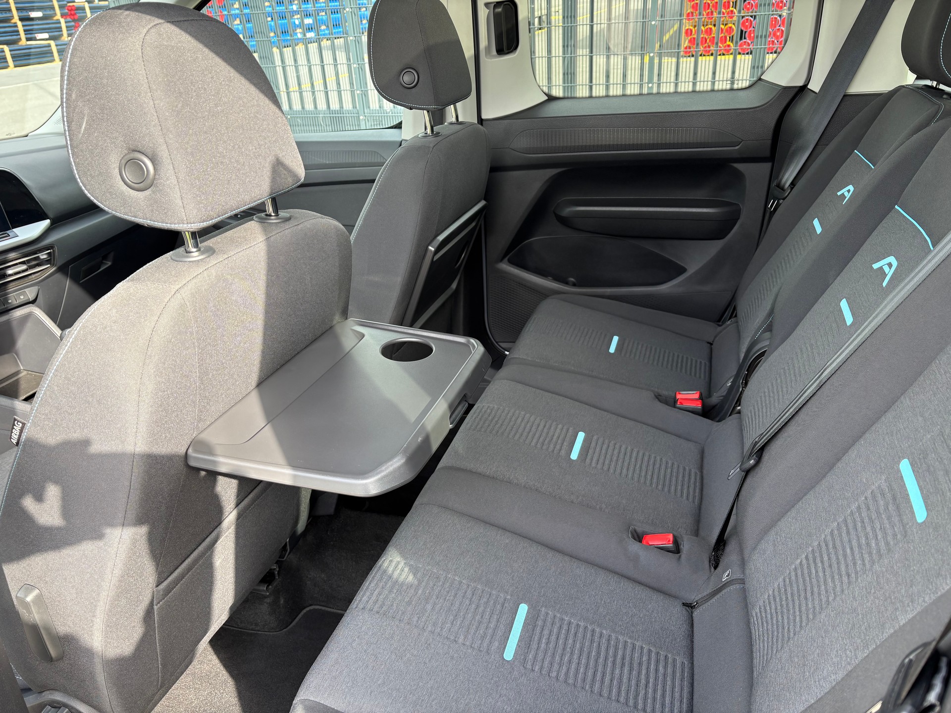 FORD Tourneo Connect 2.0 EcoBlue AWD Active-image-13