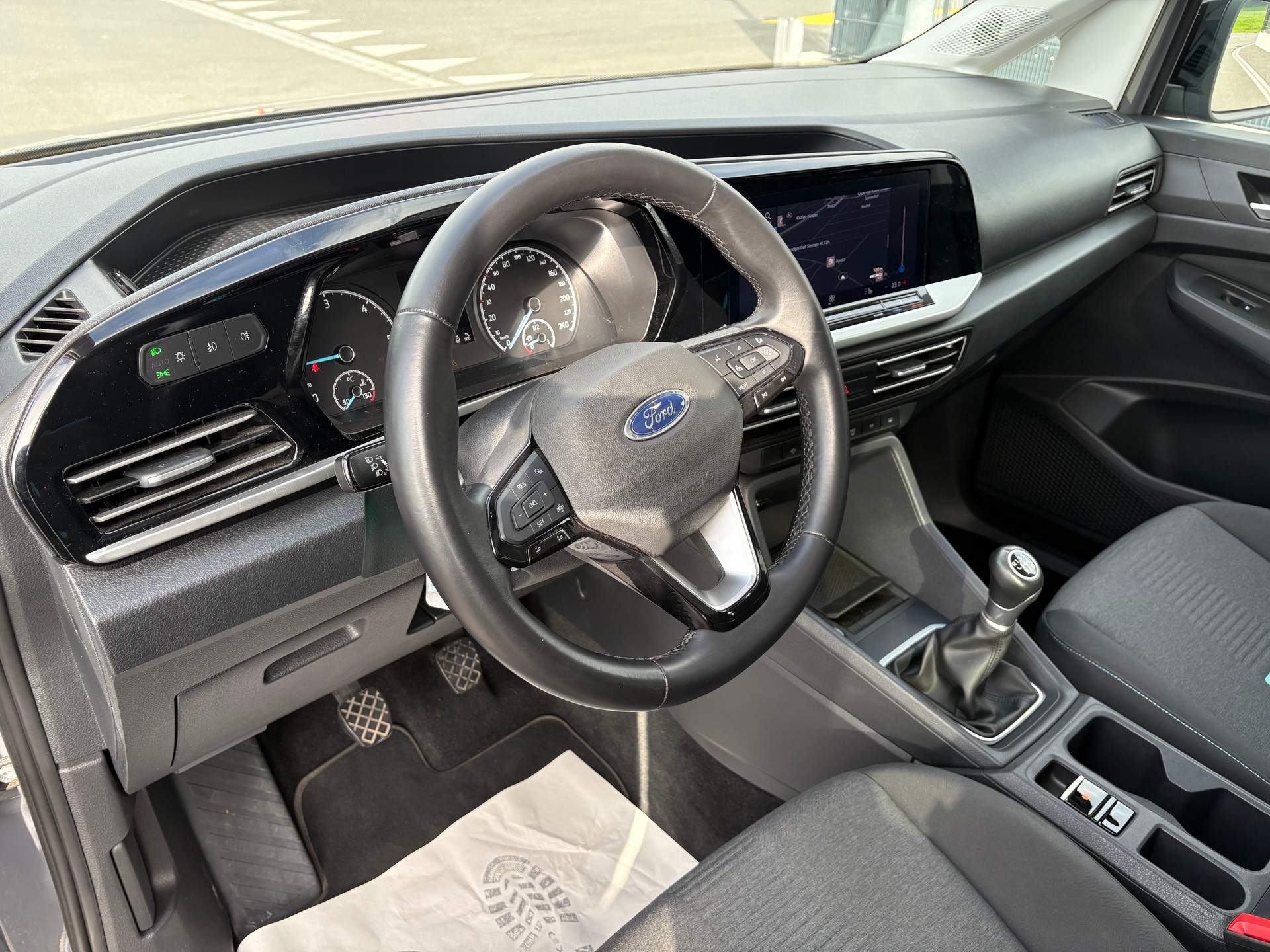 FORD Tourneo Connect 2.0 EcoBlue AWD Active-image-10