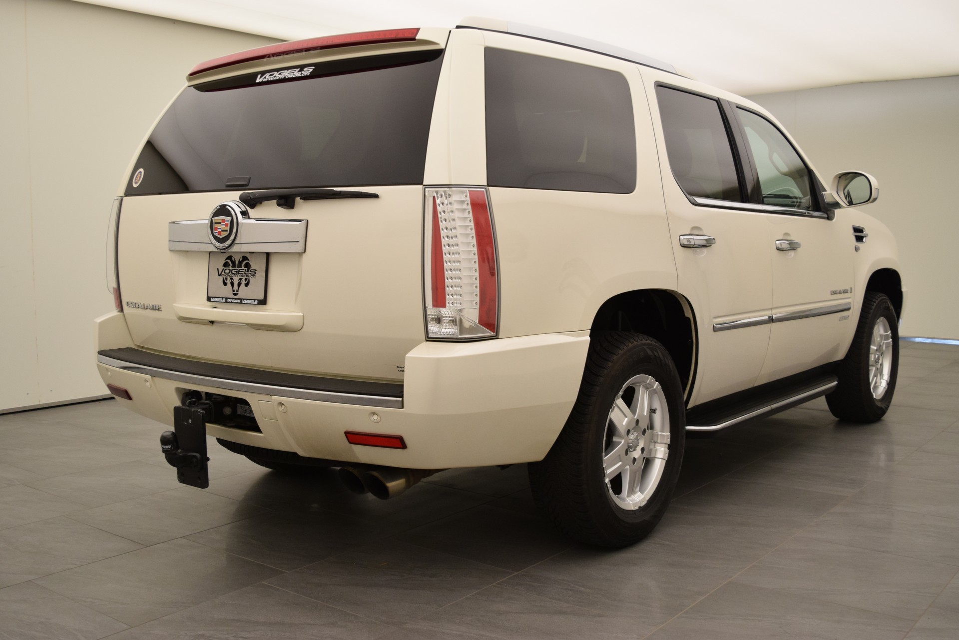 CADILLAC Escalade 6.2 Sport Luxury-image-4