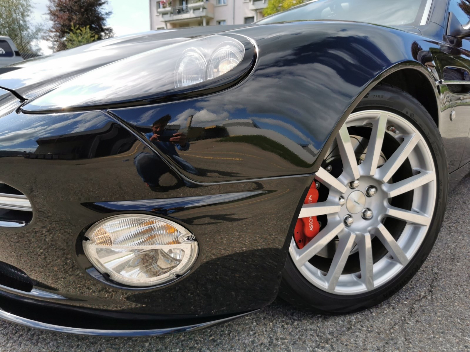 ASTON MARTIN Vanquish V12 S 5.9-48-image-15