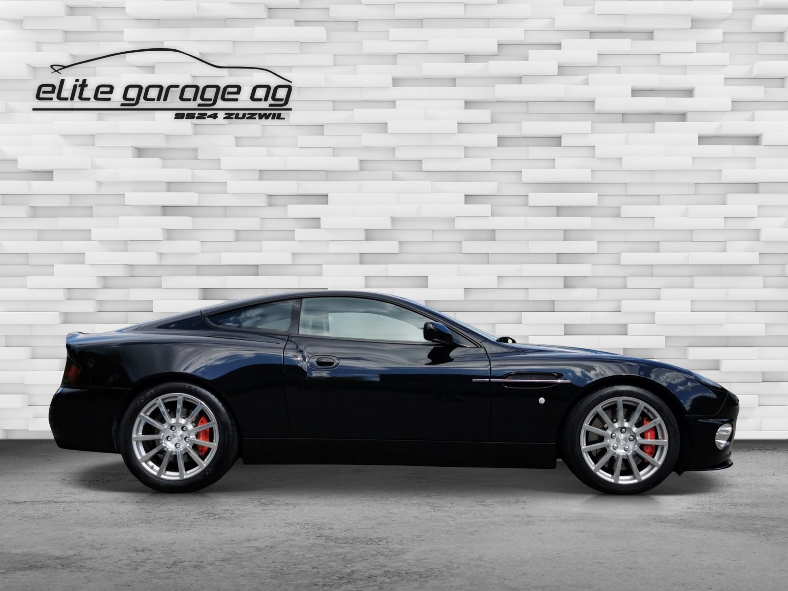 ASTON MARTIN Vanquish V12 S 5.9-48-image-3