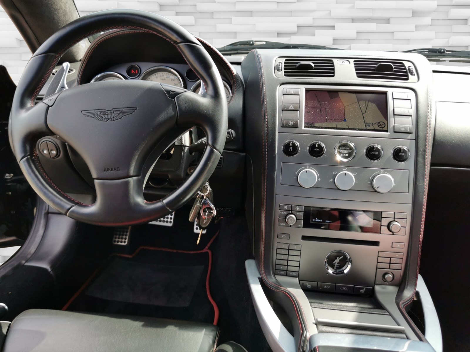 ASTON MARTIN Vanquish V12 S 5.9-48-image-9